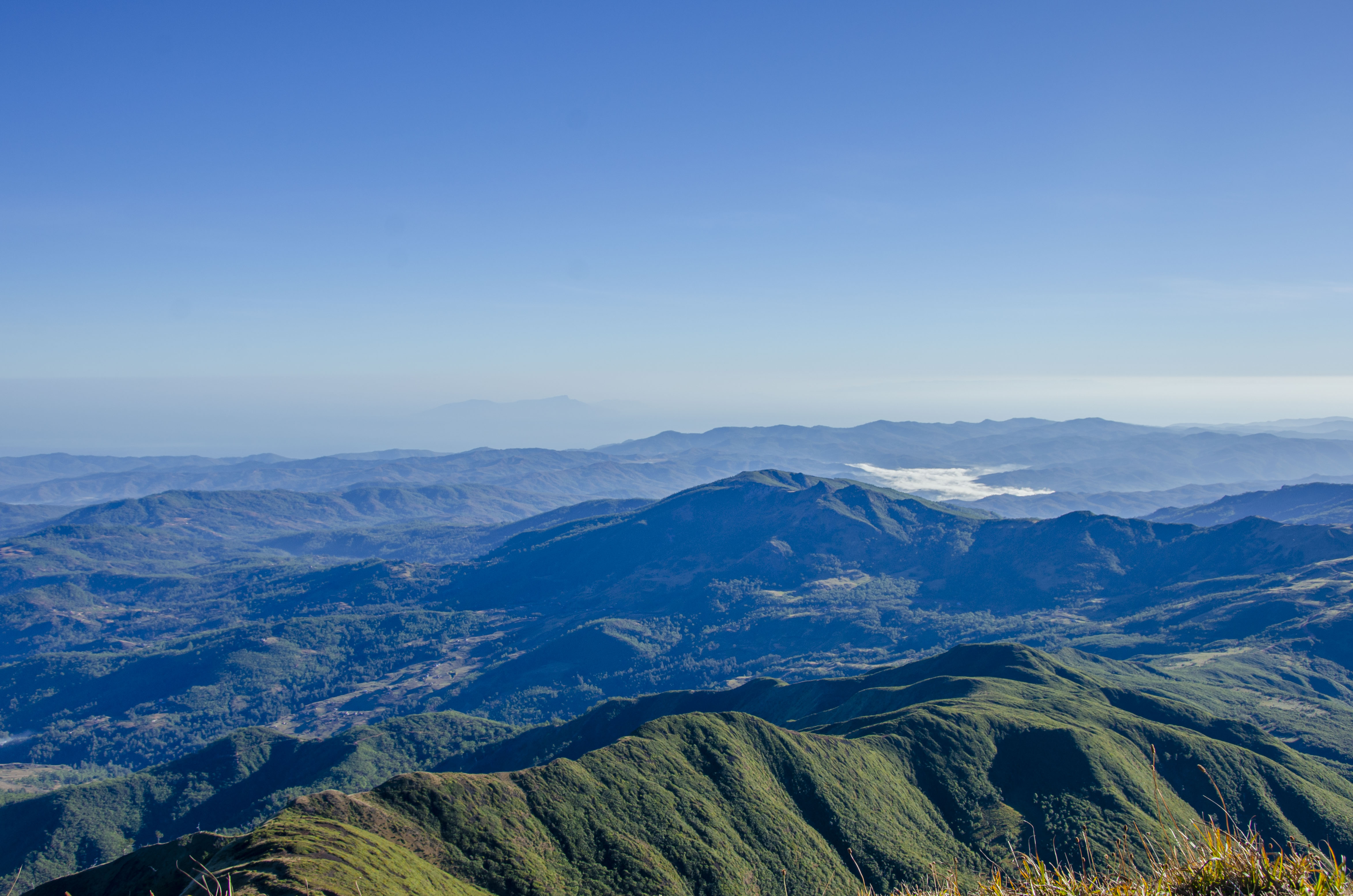 Monte Ramelau Hiking Guide to Mount Ramelau: Timor-Leste’s Highest Peak Adventure ...