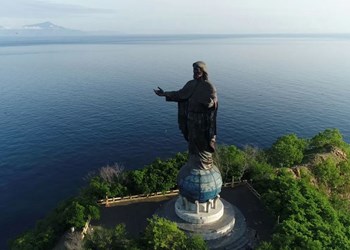 Timor Leste Dili Cristo Rei Statue